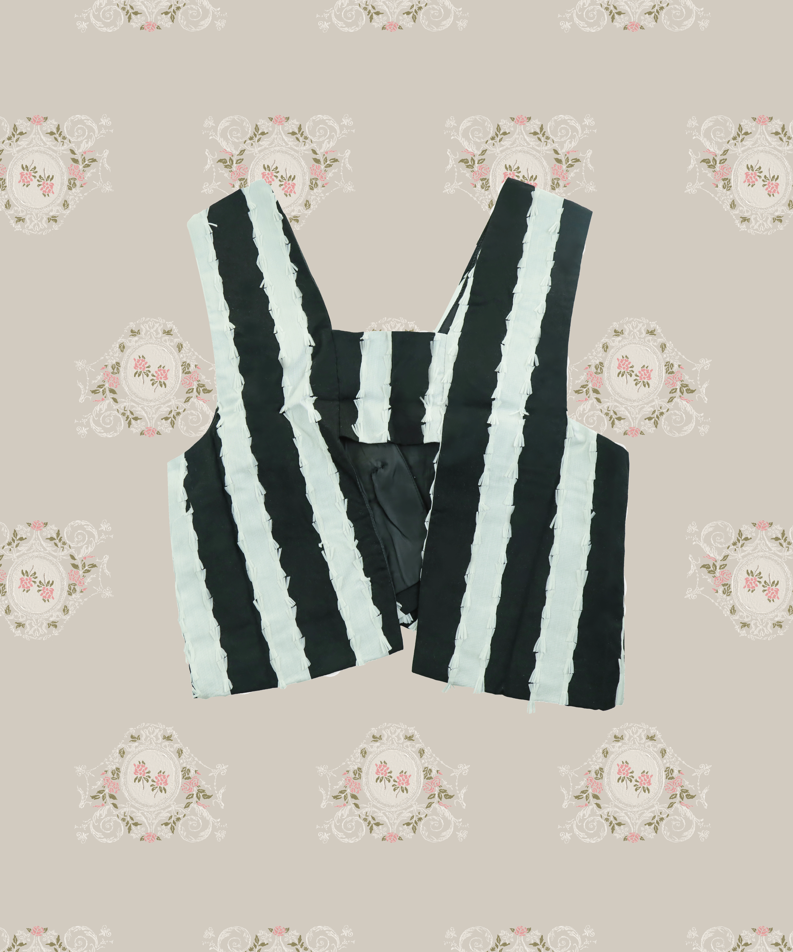 Flower Applique Vest Shirt Set Up 