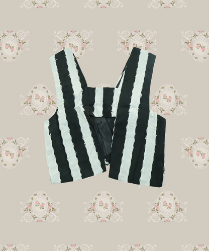 Flower Applique Vest Shirt Set Up