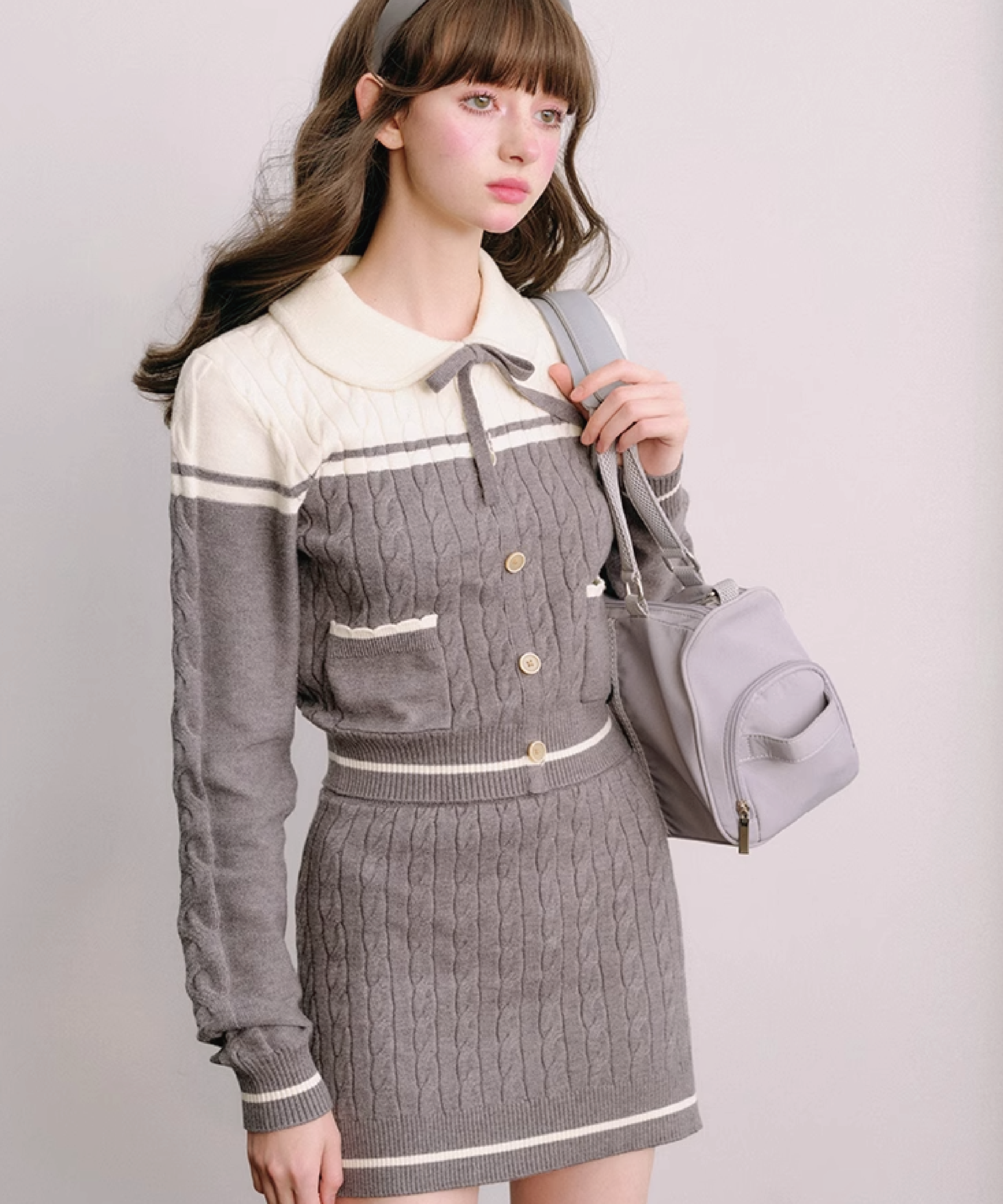 Polo Collar Knitted Sweater ＆ Cable Mini Skirt