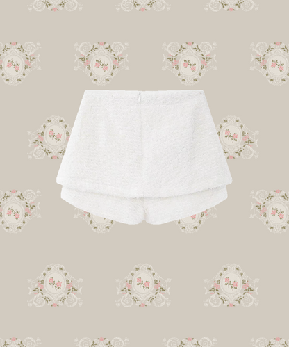 Ivory Lace Short Pants 