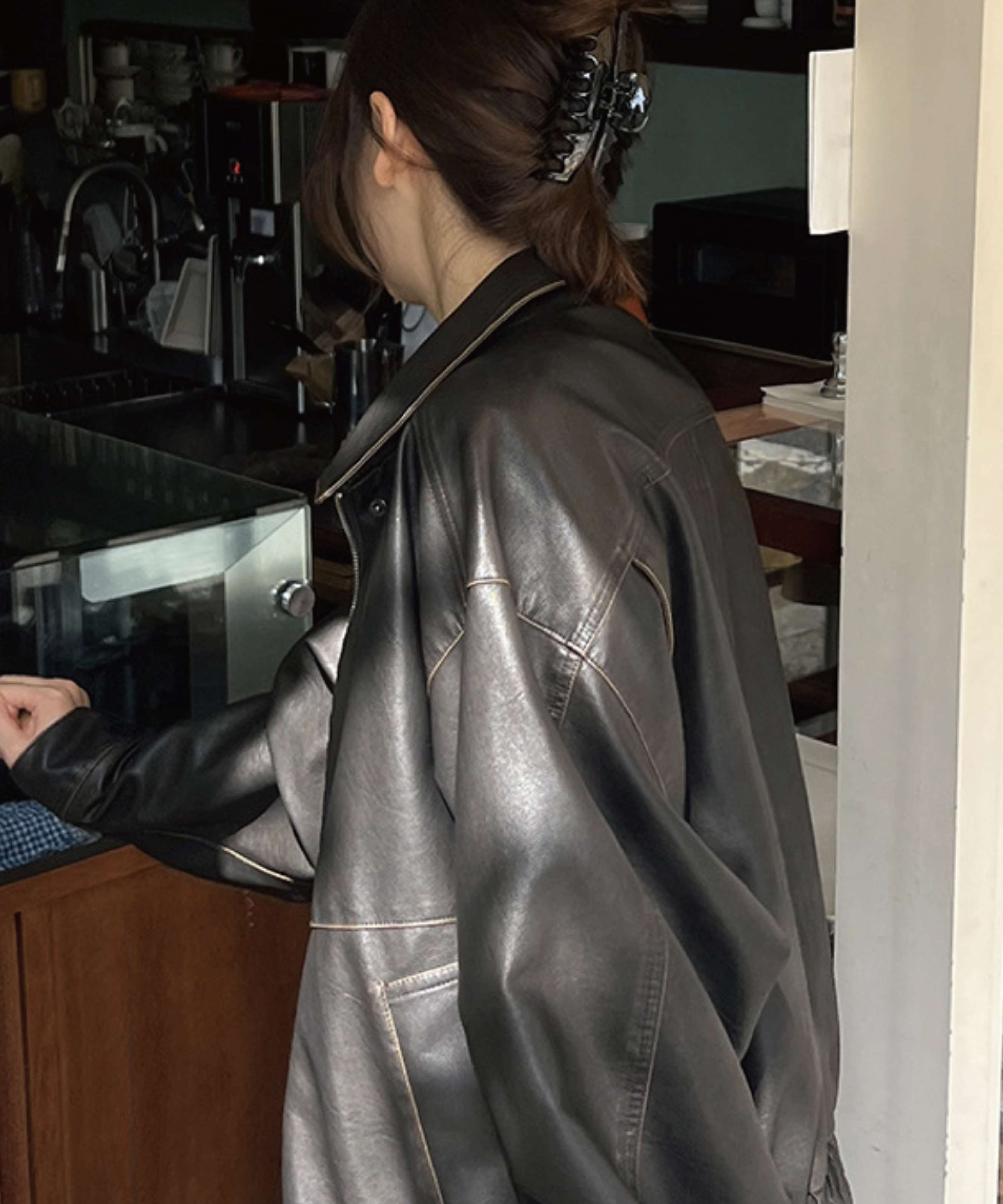 Off-shoulder Leather Jacket