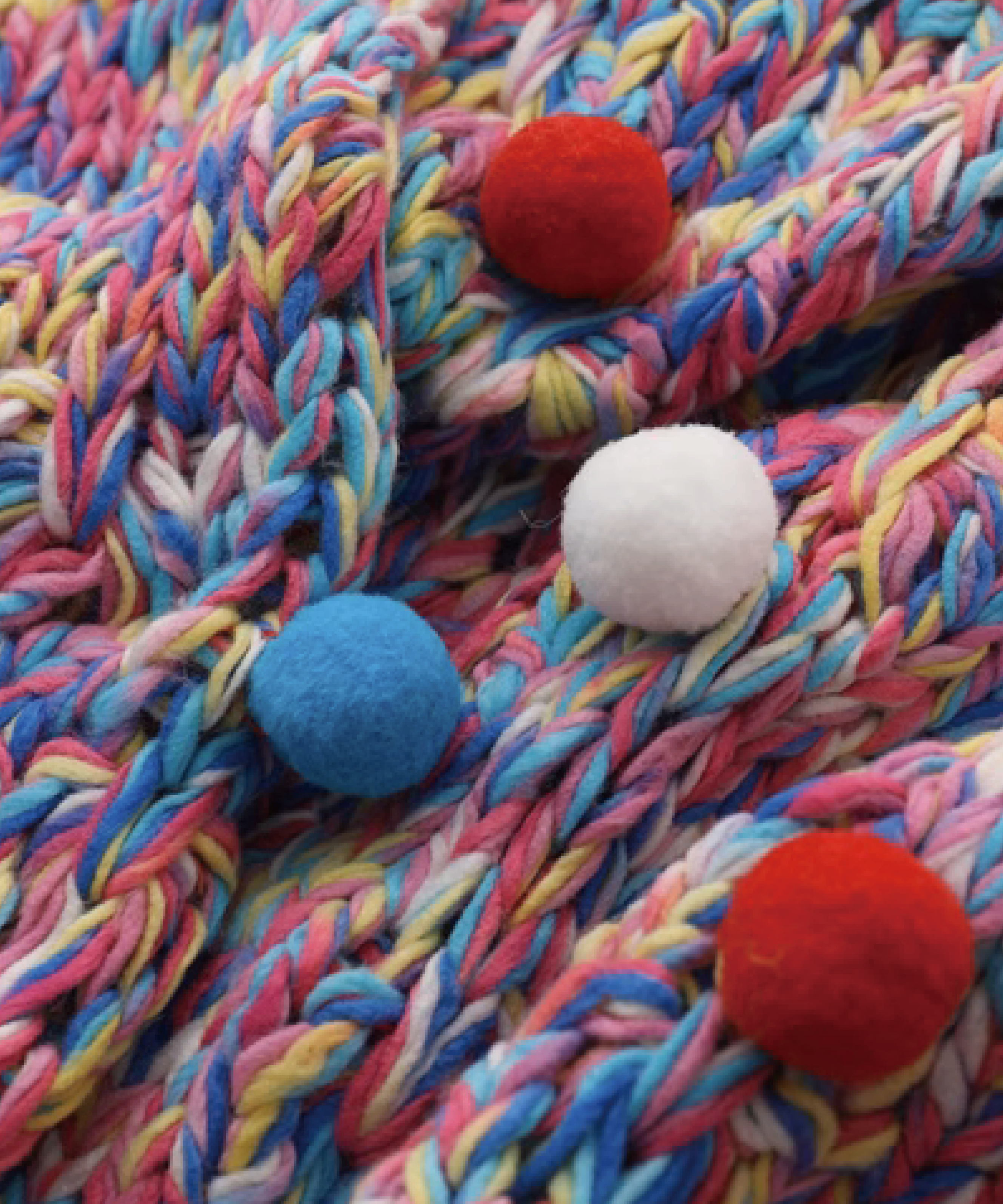 Colorful Ball Deco Knit 