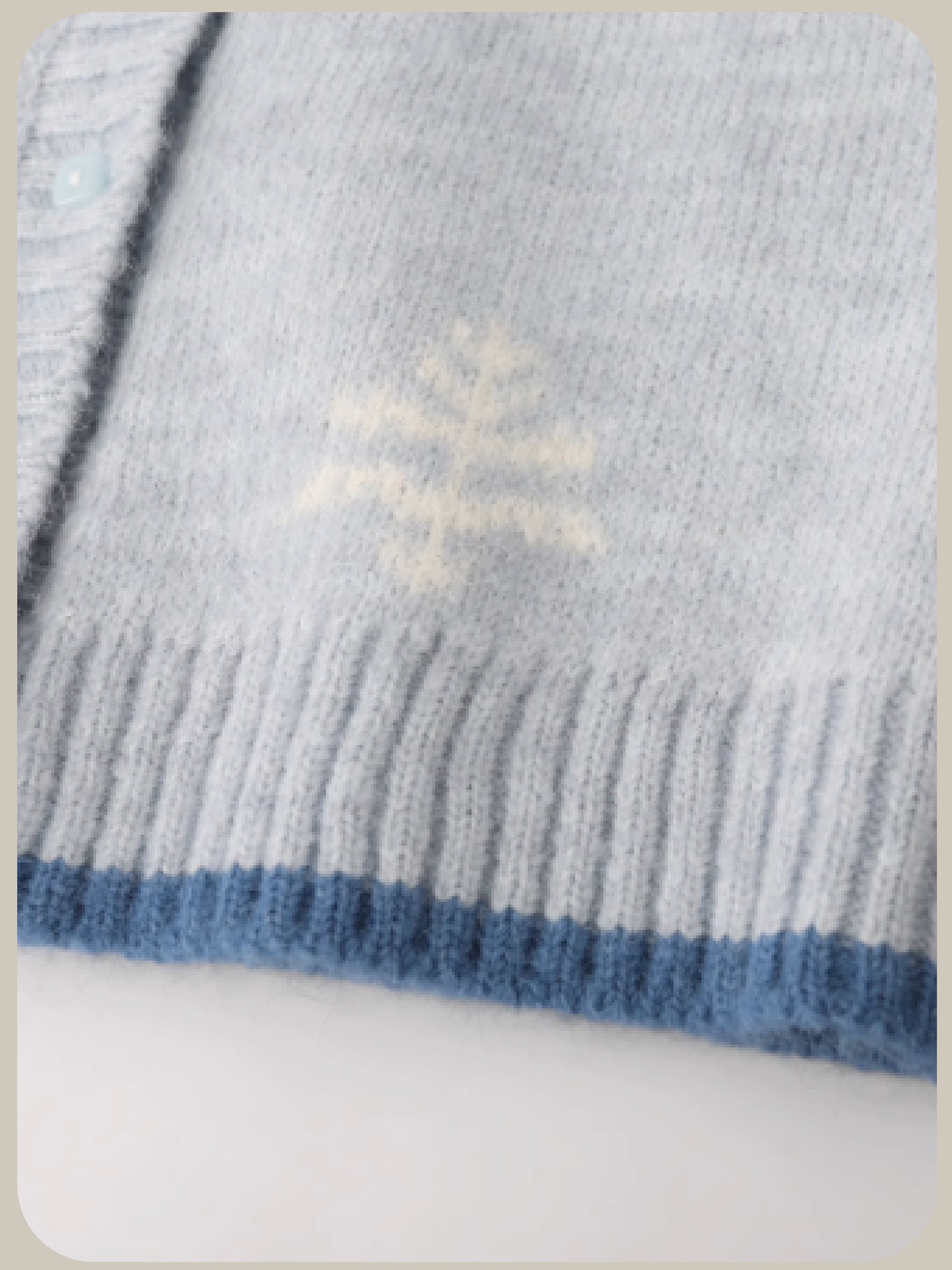 Cheerful Snowman Cardigan With Scarf/スカーフ付きの雪だるまカーディガン