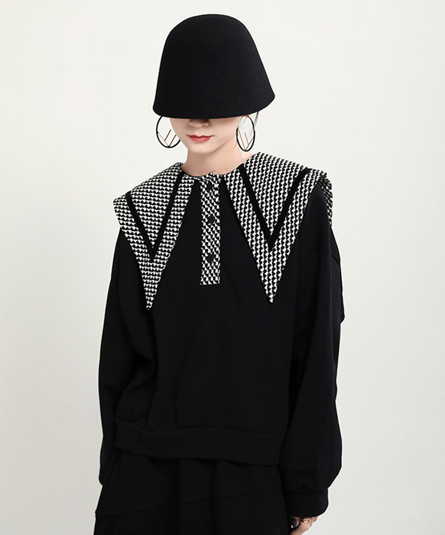 Big Collar Pullover - LOVE POMME POMME