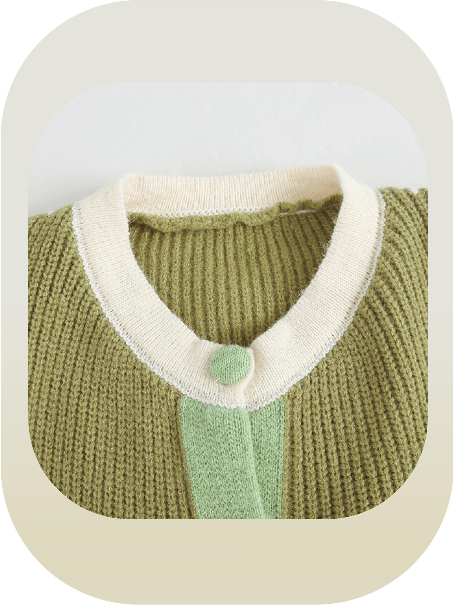 Contrast Design Knit Cardigan
