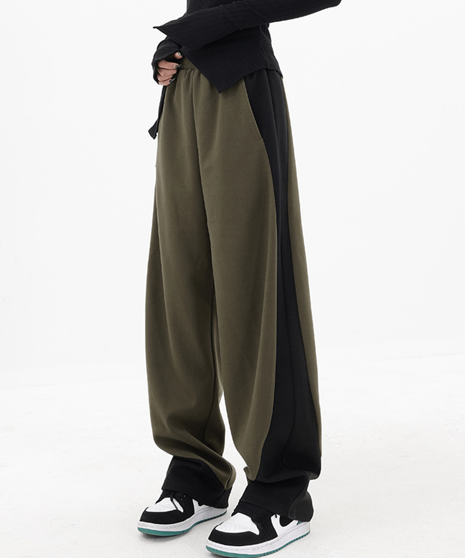Curve Lines Relax Bicolor Pants - LOVE POMME POMME