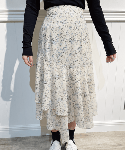 Floral Assymmetric Skirt 花柄アシンメトリーシフォンスカート - LOVE POMME POMME