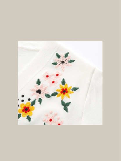 Flower Embroidery Half Knit - LOVE POMME POMME