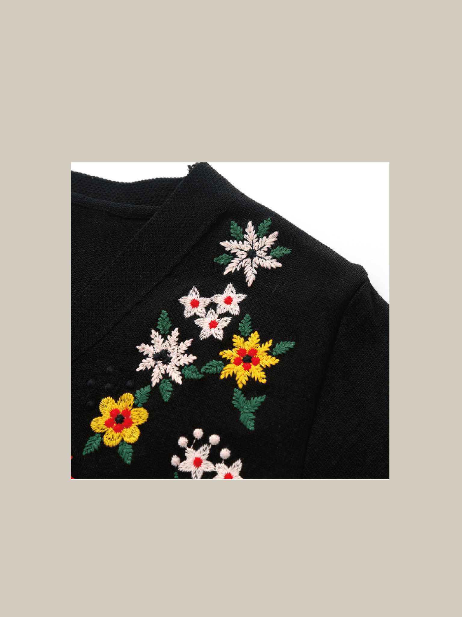 Flower Embroidery Half Knit - LOVE POMME POMME