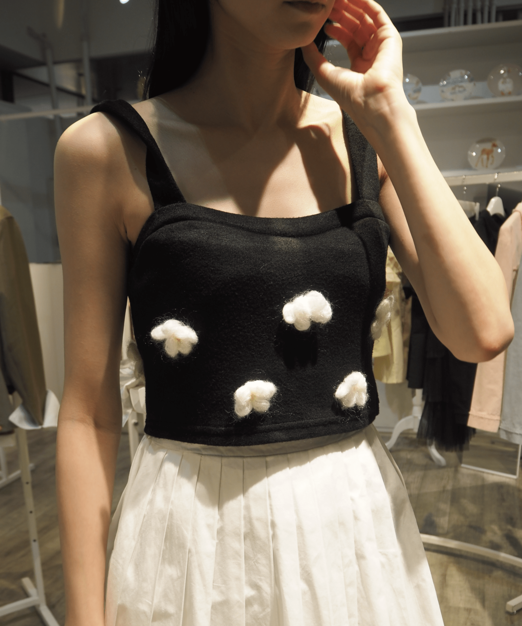 Fuzzy Flower Applique Cardigan Set-Up. フラワーアップリケカーディガンセットアップ - LOVE POMME POMME