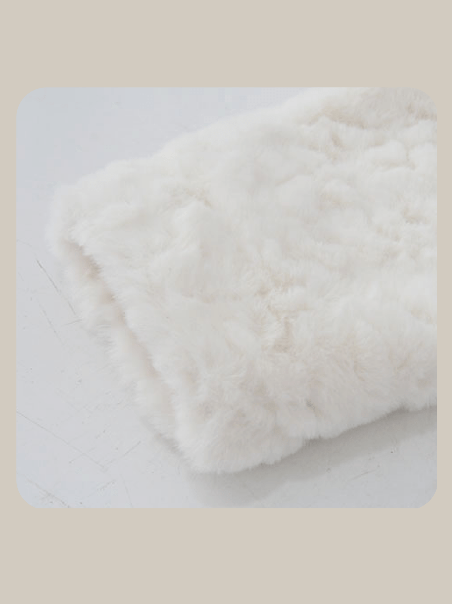 Sweet Pearl Fur Jacket - LOVE POMME POMME